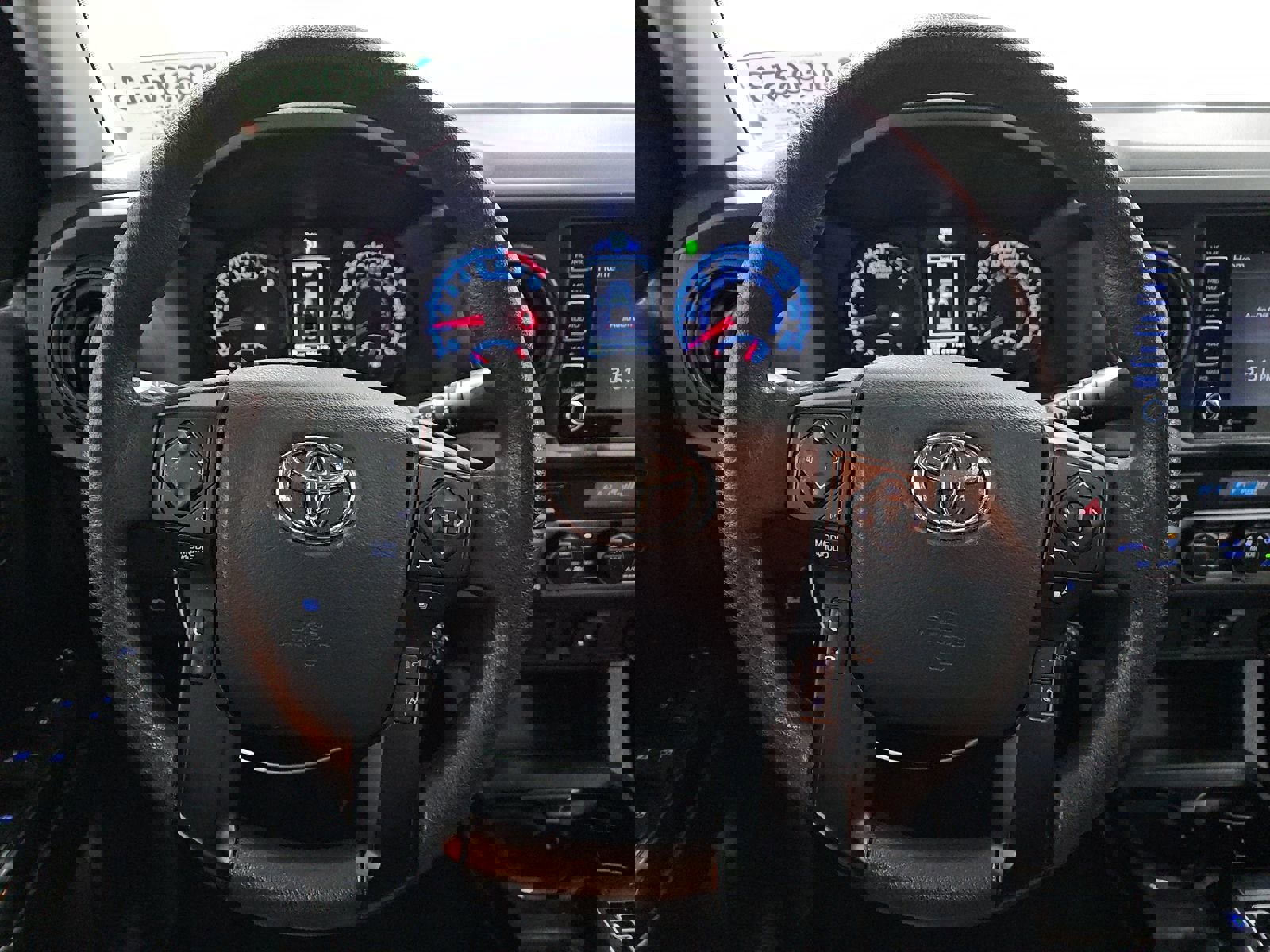 Used 2023 Toyota Tacoma SR image 8