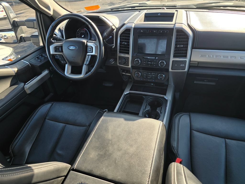Used 2021 Ford F250 Lariat w/ Lariat Ultimate Package AWD/4WD image 14