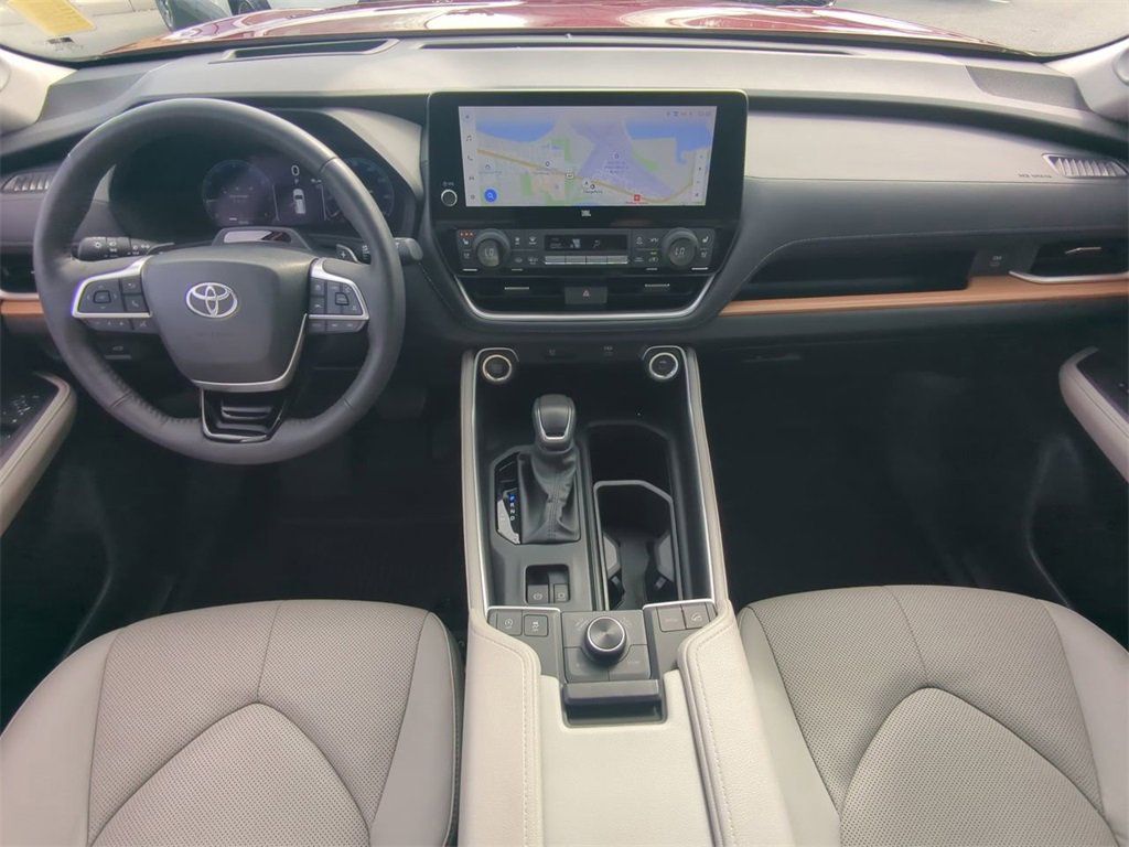 Used 2024 Toyota Grand Highlander Platinum image 14
