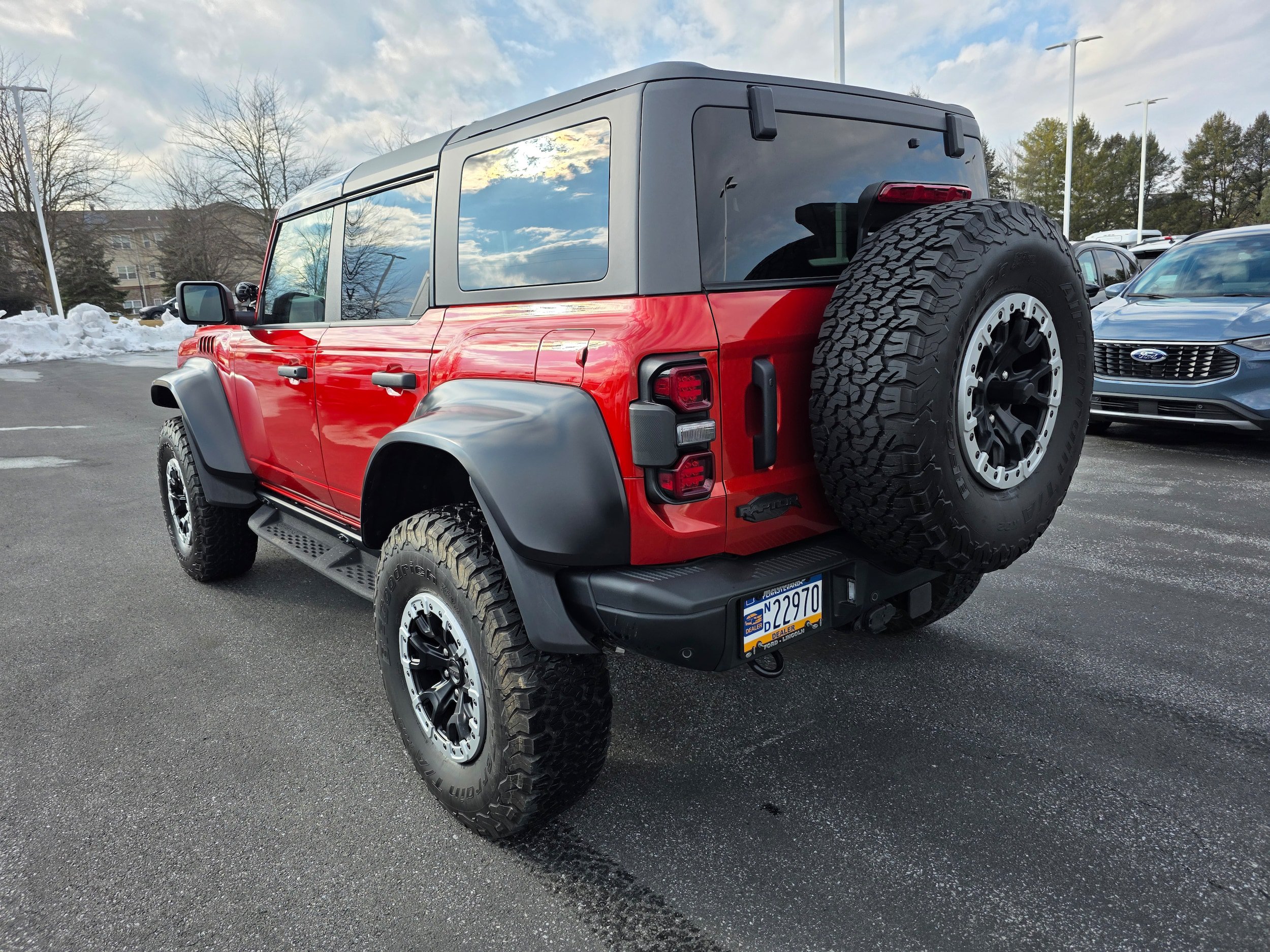Certified 2024 Ford Bronco Raptor AWD/4WD image 3