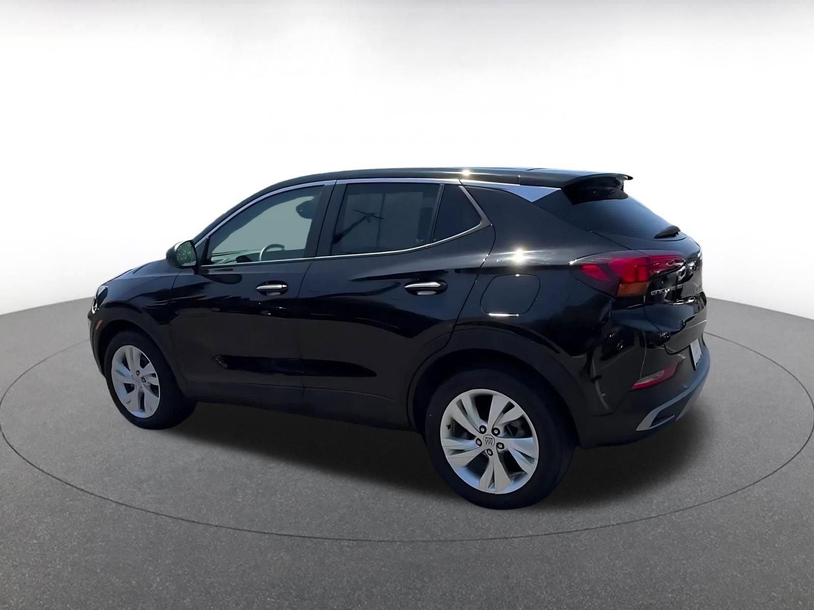 Used 2025 Buick Encore GX Preferred FWD image 10