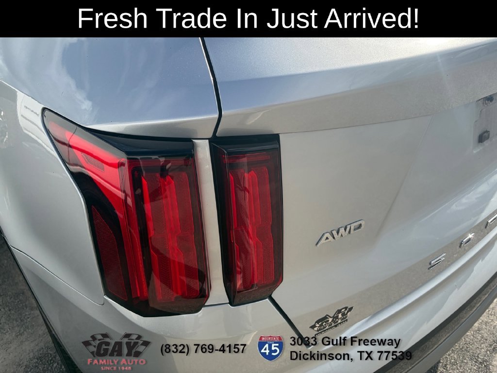 Used 2021 Kia Sorento SX AWD/4WD image 11