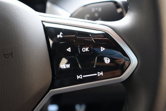 Used 2025 Volkswagen ID. Buzz Pro S Plus image 23