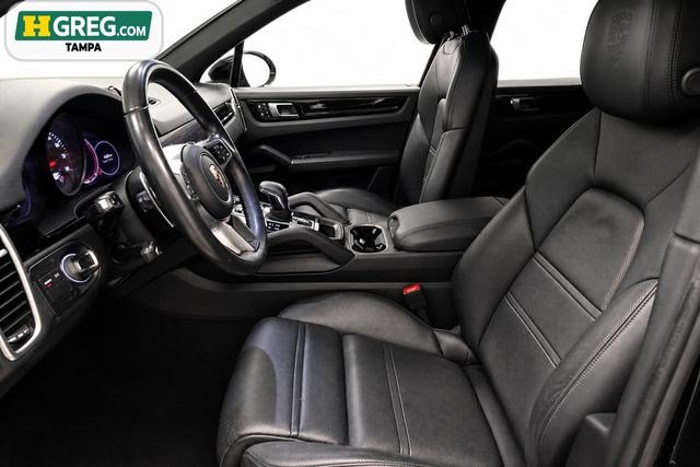 Used 2023 Porsche Cayenne AWD/4WD image 10