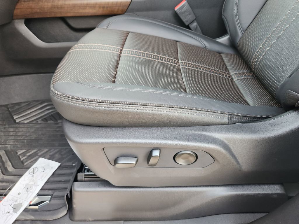 New 2026 Chevrolet Silverado 2500 High Country w/ Technology Package image 17