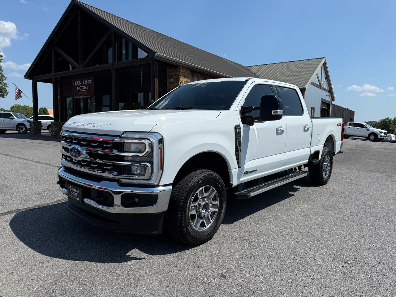 Used 2025 Ford F250 Lariat AWD/4WD image 2
