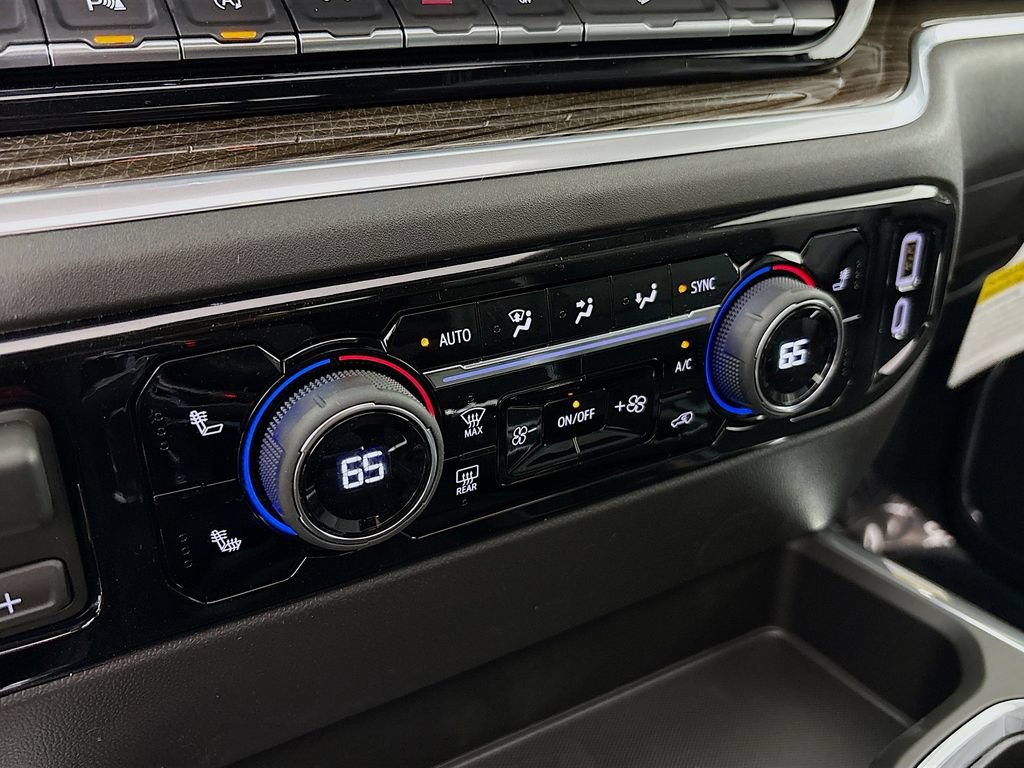 New 2026 Chevrolet Silverado 1500 LT Trail Boss w/ LT Trail Boss Premium Package AWD/4WD image 16