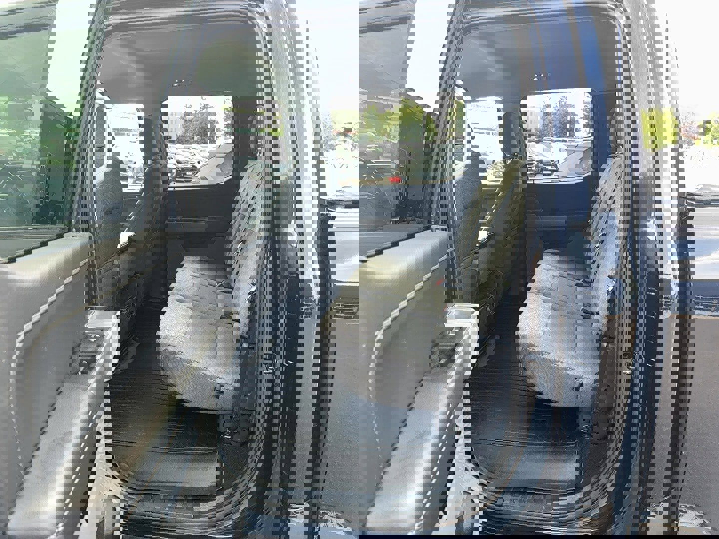 Used 2021 Ford F150 XLT w/ Equipment Group 302A High image 17