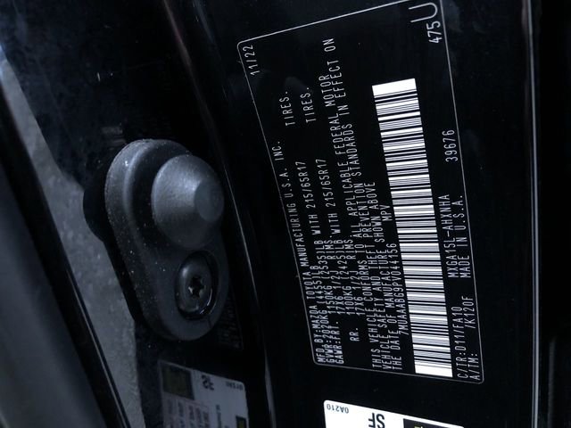 Certified 2023 Toyota Corolla Cross L AWD/4WD image 21