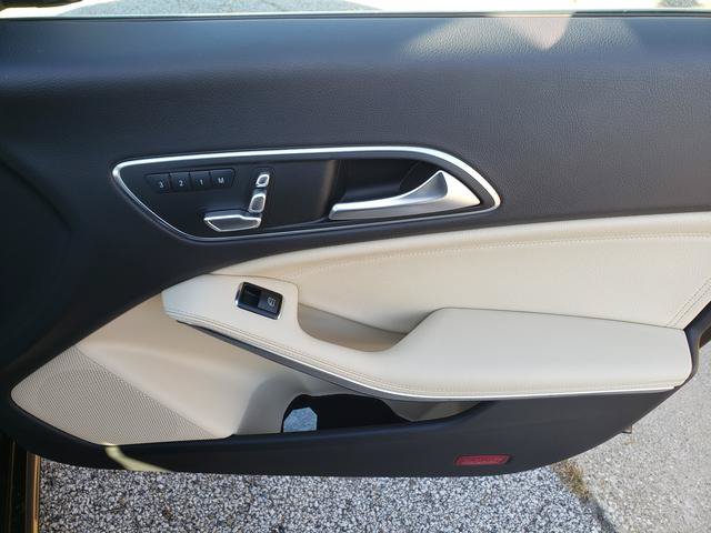 Used 2018 Mercedes-Benz CLA 250 4MATIC image 18