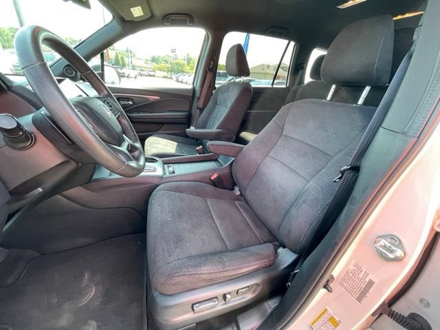 Used 2022 Honda Pilot Sport image 11