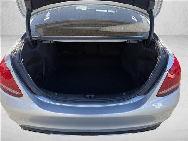 Used 2018 Mercedes-Benz C 300 Sedan image 6