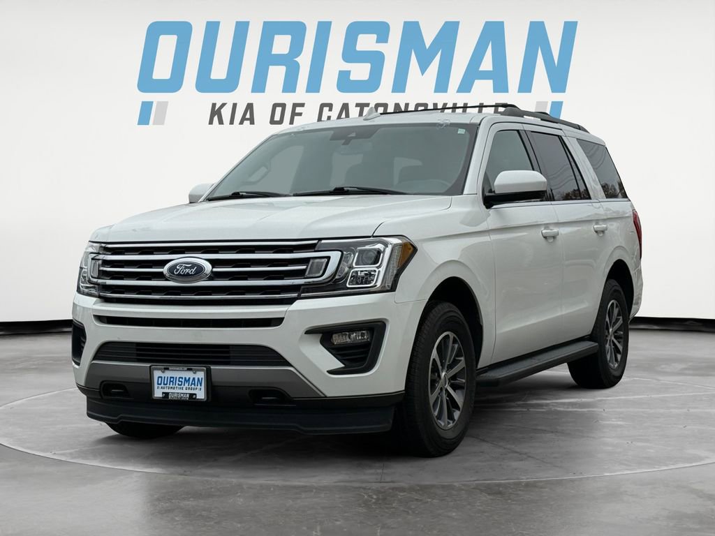 Used 2020 Ford Expedition XLT image 2