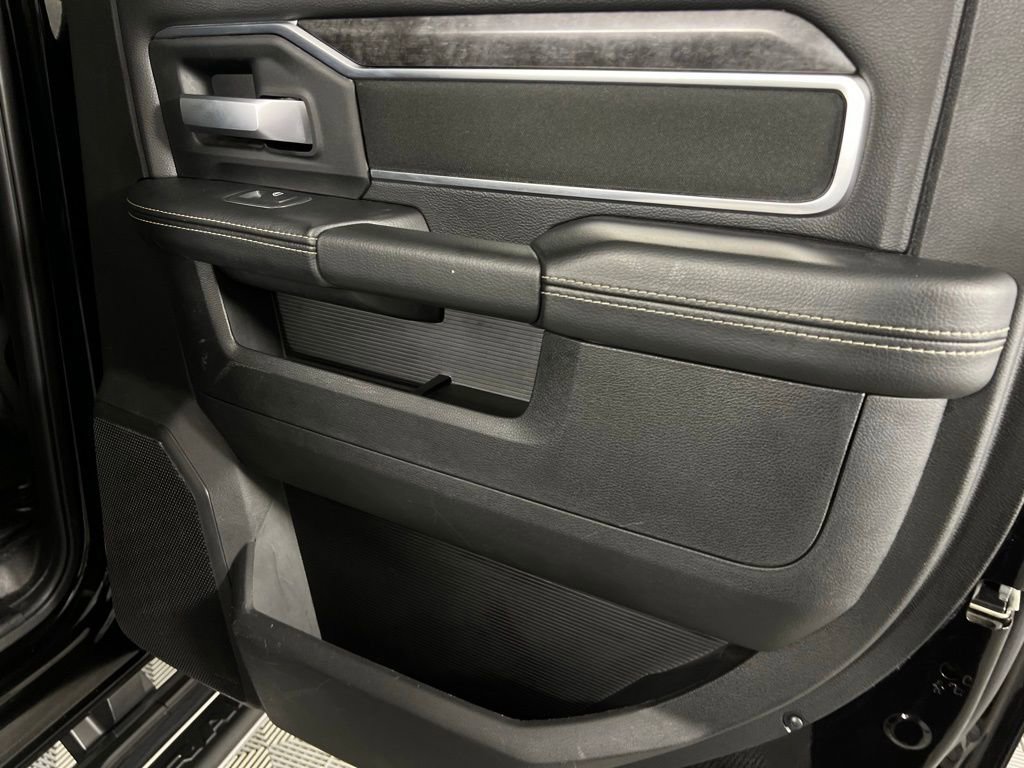 Used 2024 RAM 2500 Big Horn w/ Bed Utility Group image 28