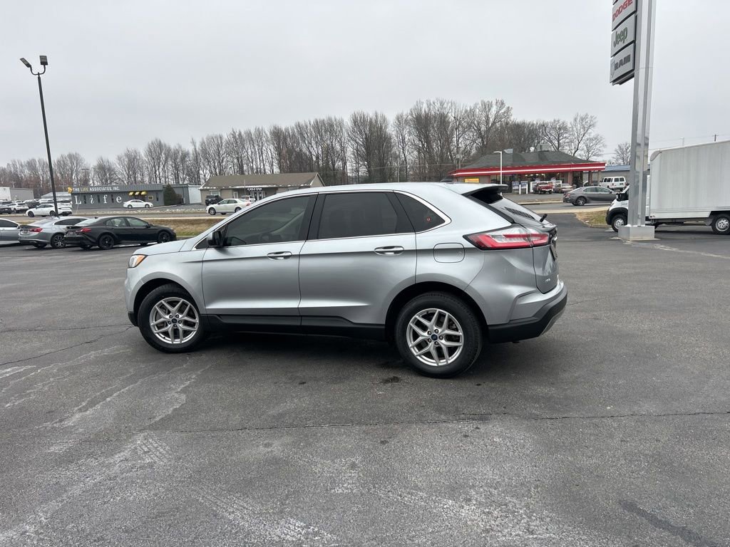 Used 2022 Ford Edge SEL image 6