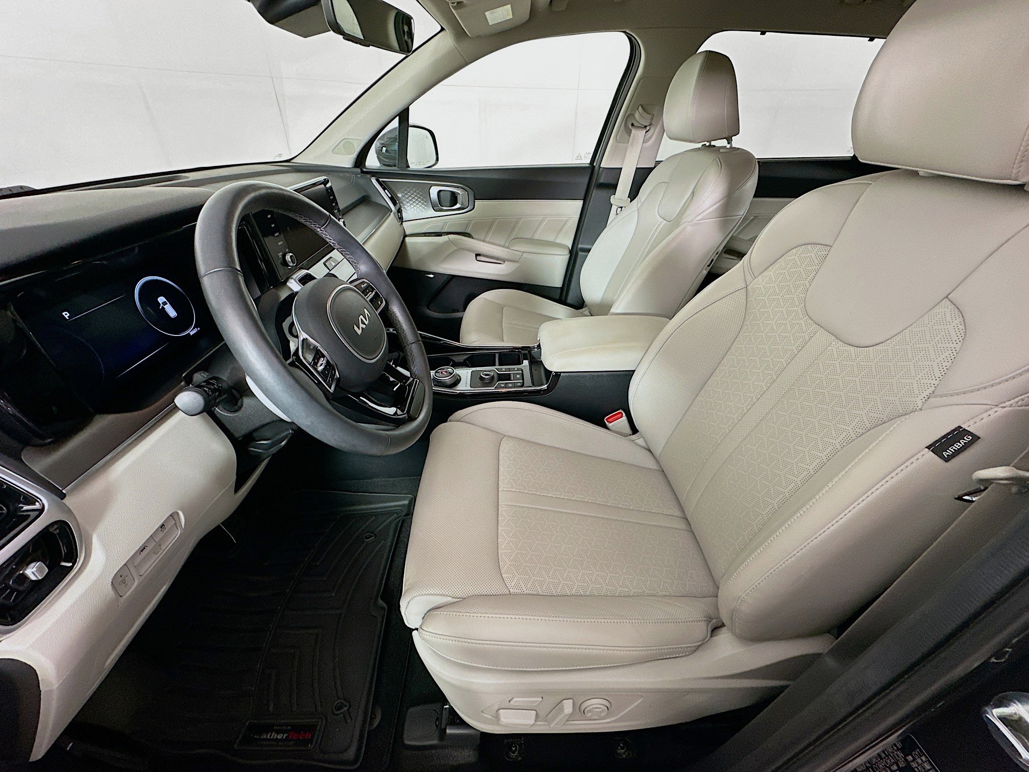 Used 2024 Kia Sorento SX Prestige image 13