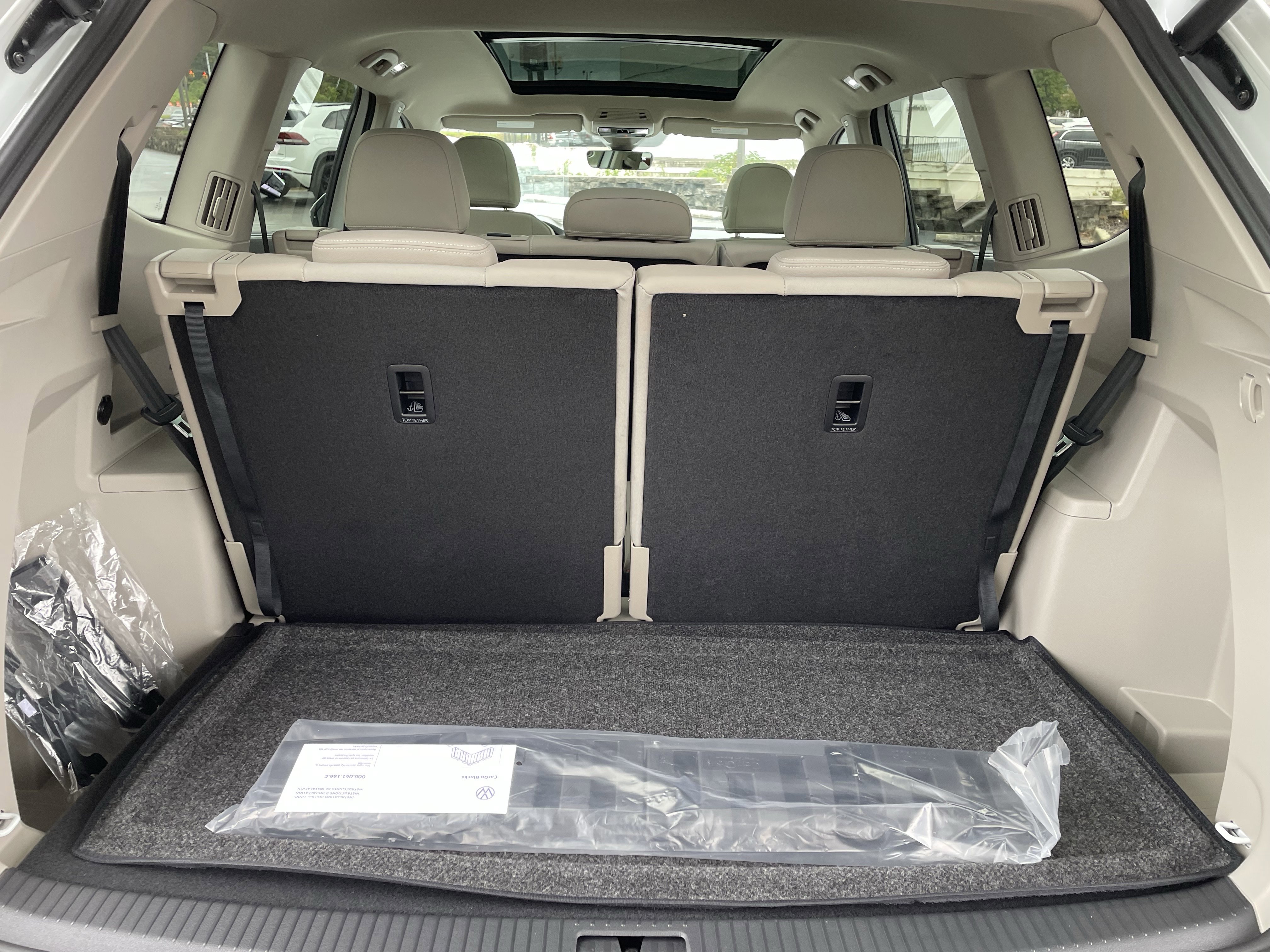 New 2026 Volkswagen Atlas SE image 9