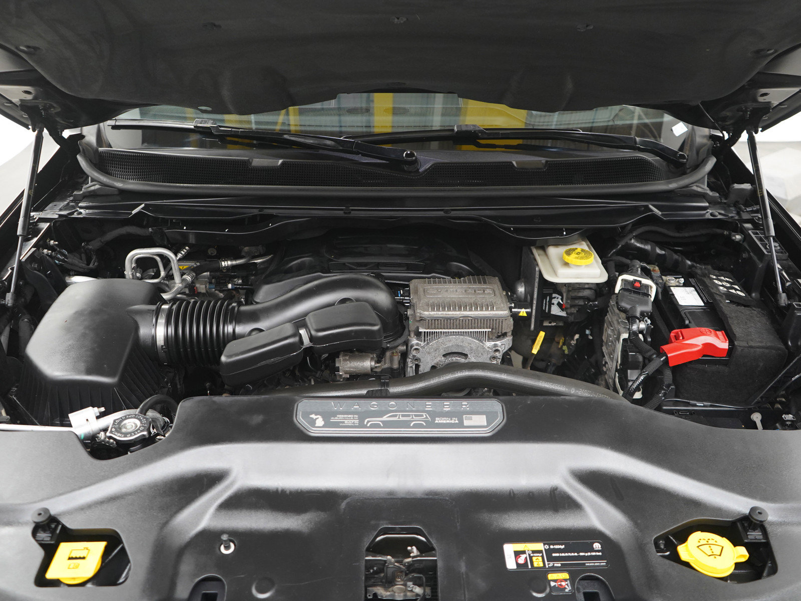 Used 2022 Jeep Wagoneer Series III w/ Premium Group I image 33