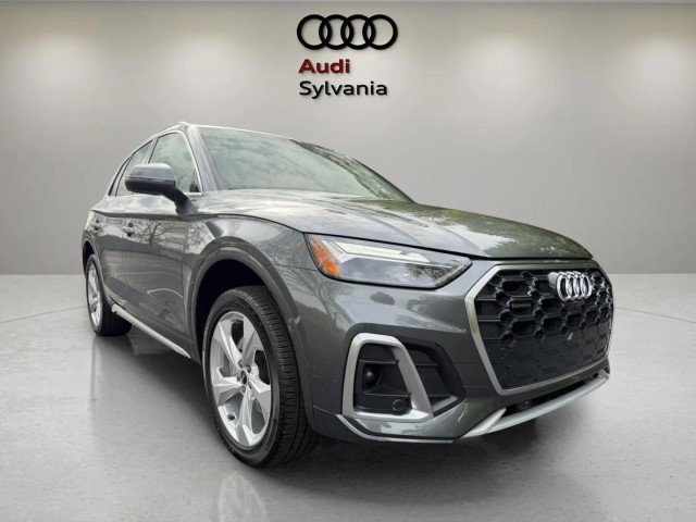 Certified 2023 Audi Q5 2.0T Premium Plus w/ Premium Plus Package AWD/4WD image 2