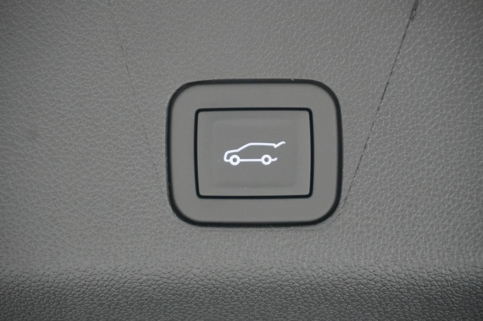 New 2026 Chevrolet Tahoe Premier image 7