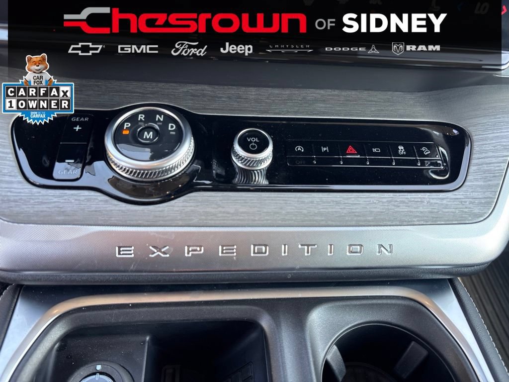 Used 2025 Ford Expedition Platinum AWD/4WD image 23