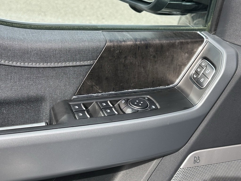 Used 2023 Ford F150 Lariat w/ Max Trailer Tow Package image 19