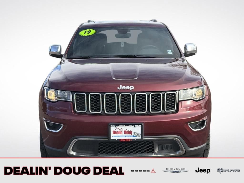 Used 2019 Jeep Grand Cherokee Limited w/ Trailer Tow Group IV AWD/4WD image 9