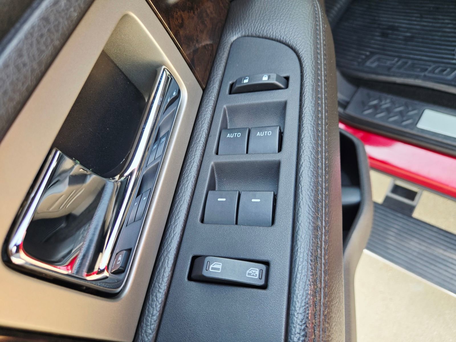 Used 2014 Ford F150 Platinum AWD/4WD image 28