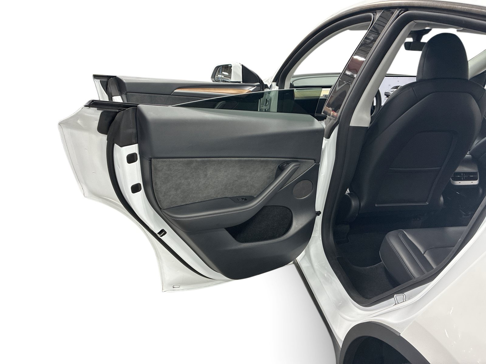 Certified 2023 Tesla Model Y Long Range AWD/4WD image 10