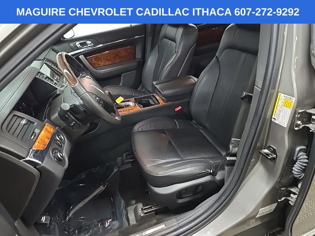 Used 2016 Lincoln MKS AWD w/ Equipment Group 201A image 31
