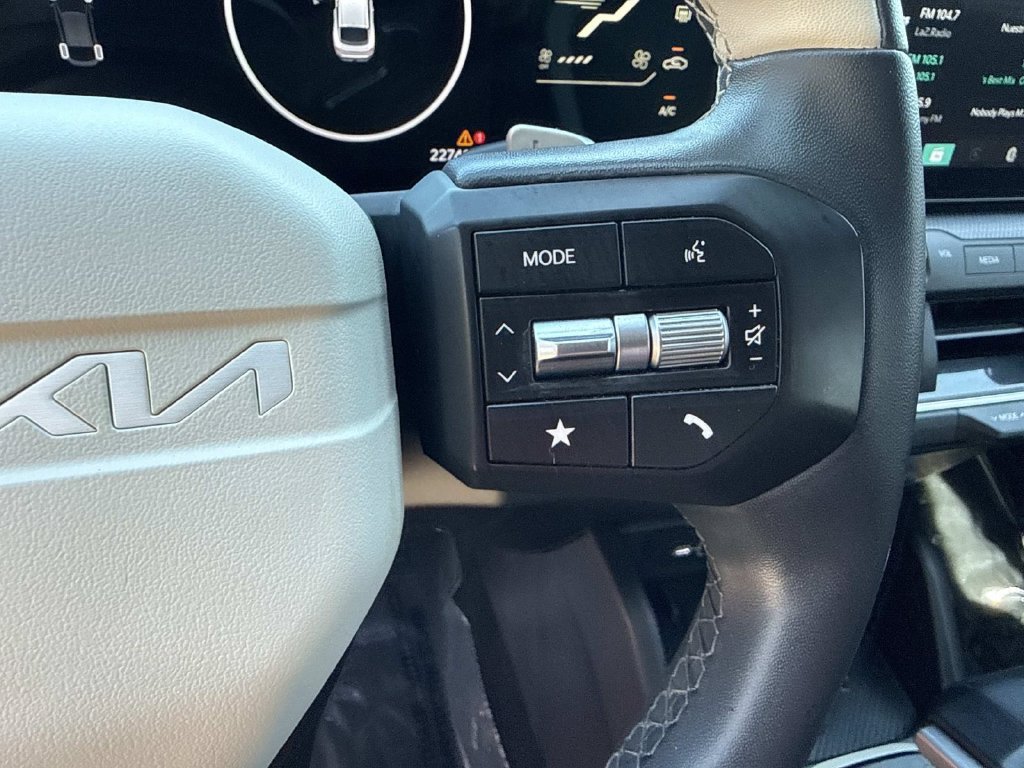 Used 2025 Kia K4 EX w/ GT-Line Premium Package FWD image 36