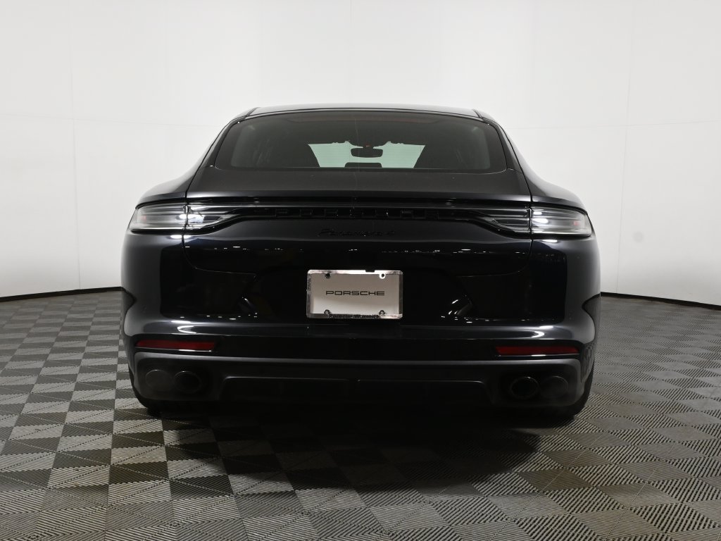 Used 2023 Porsche Panamera 4 Platinum Edition AWD/4WD image 10
