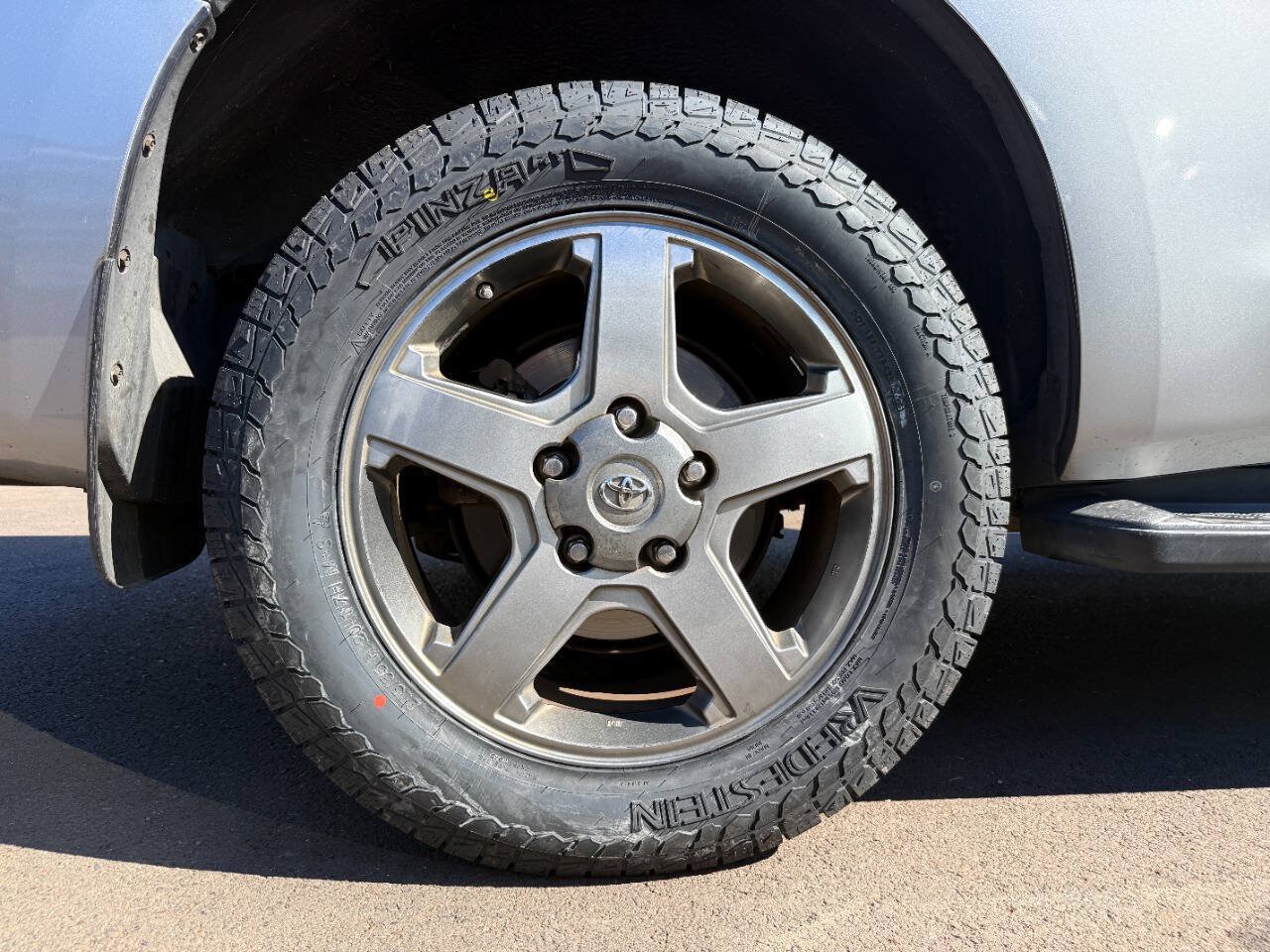 Used 2014 Toyota Sequoia SR5 w/ Sport Appearance Package AWD/4WD image 32