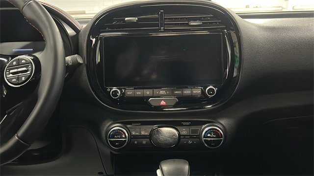 Used 2023 Kia Soul GT-Line w/ GT-Line Technology Package image 19