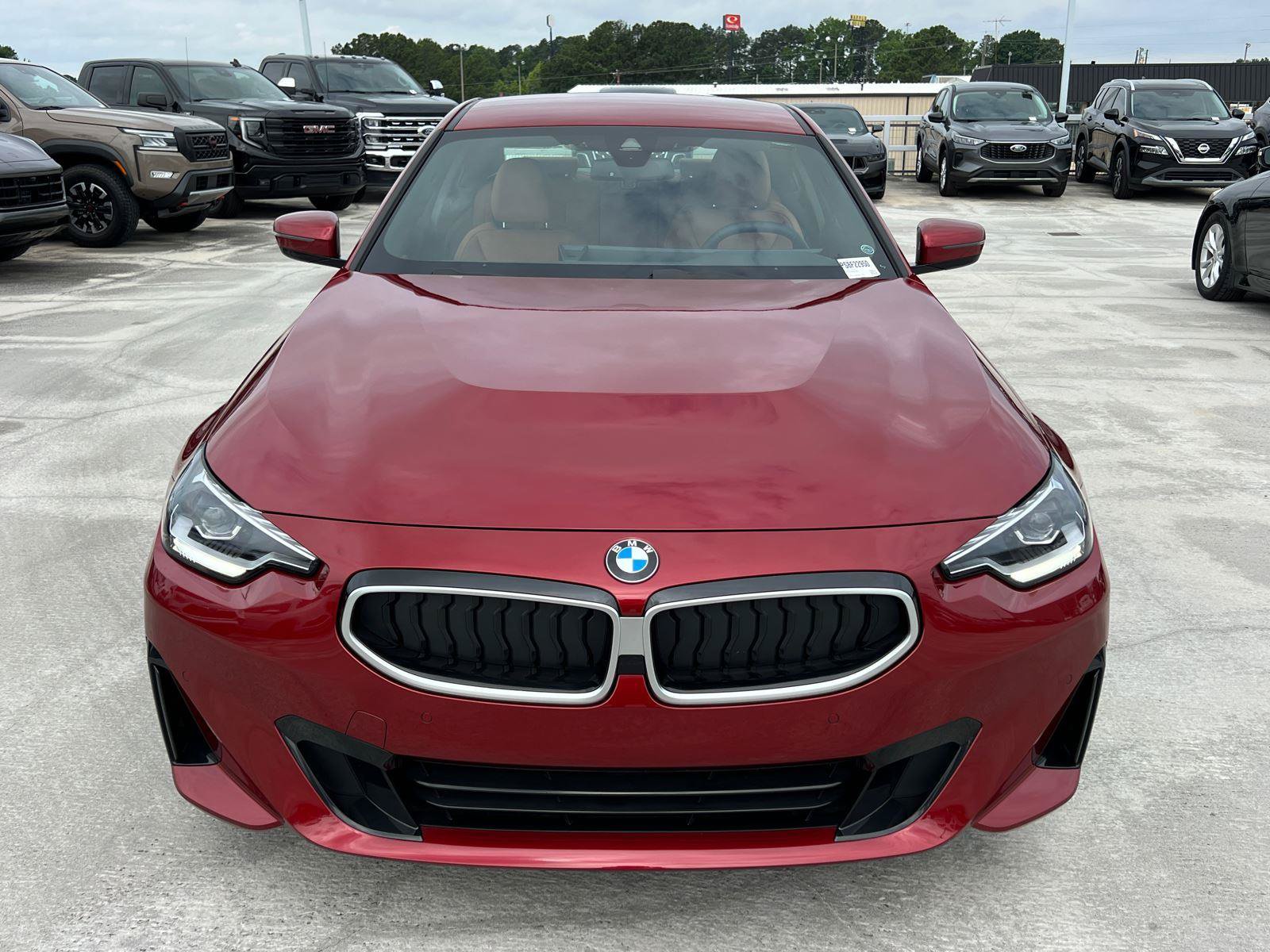 Used 2025 BMW 230i Coupe RWD image 2