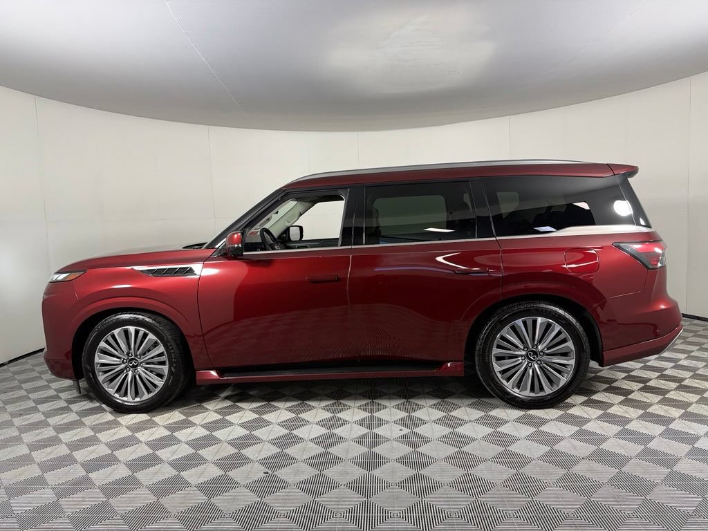 Used 2025 INFINITI QX80 Luxe RWD image 10