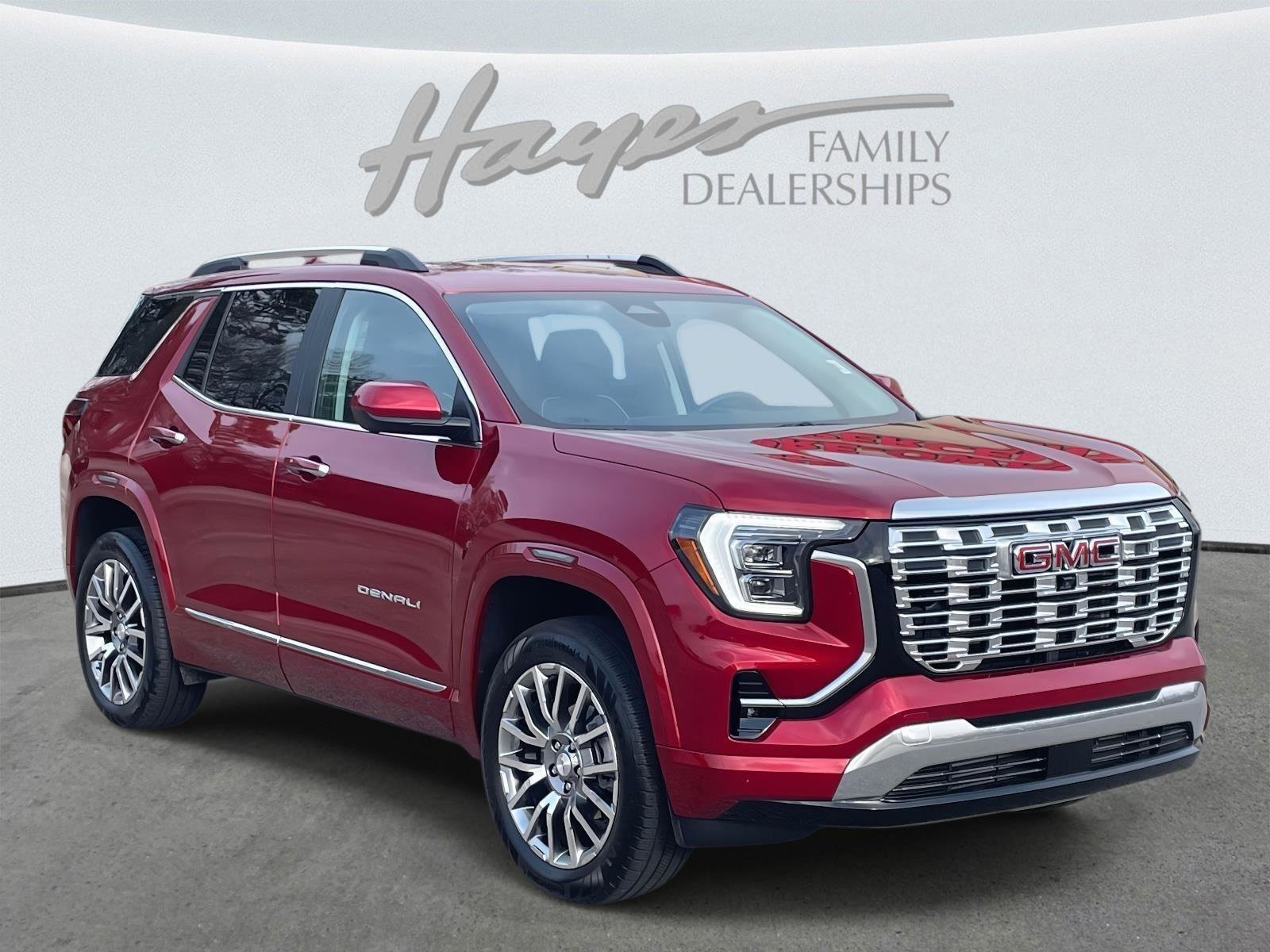 Used 2026 GMC Terrain Denali image 1