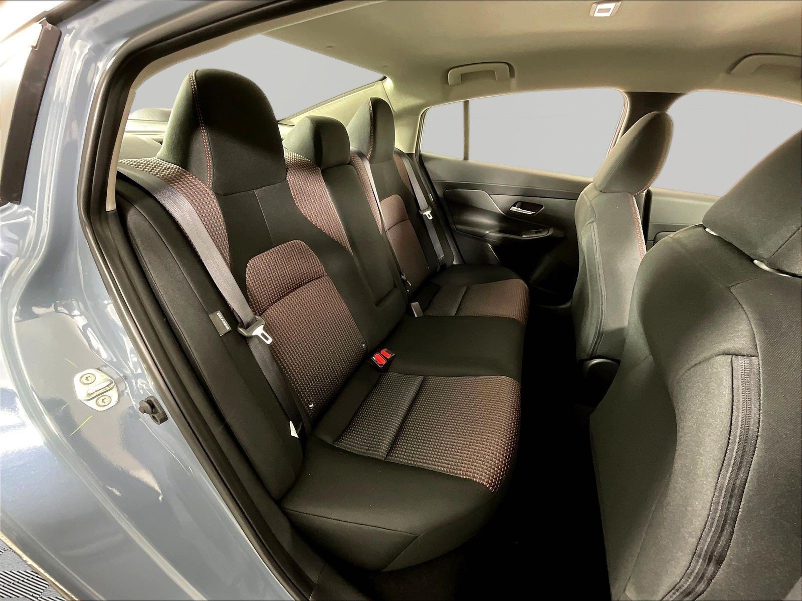 New 2026 Nissan Sentra SR FWD image 19