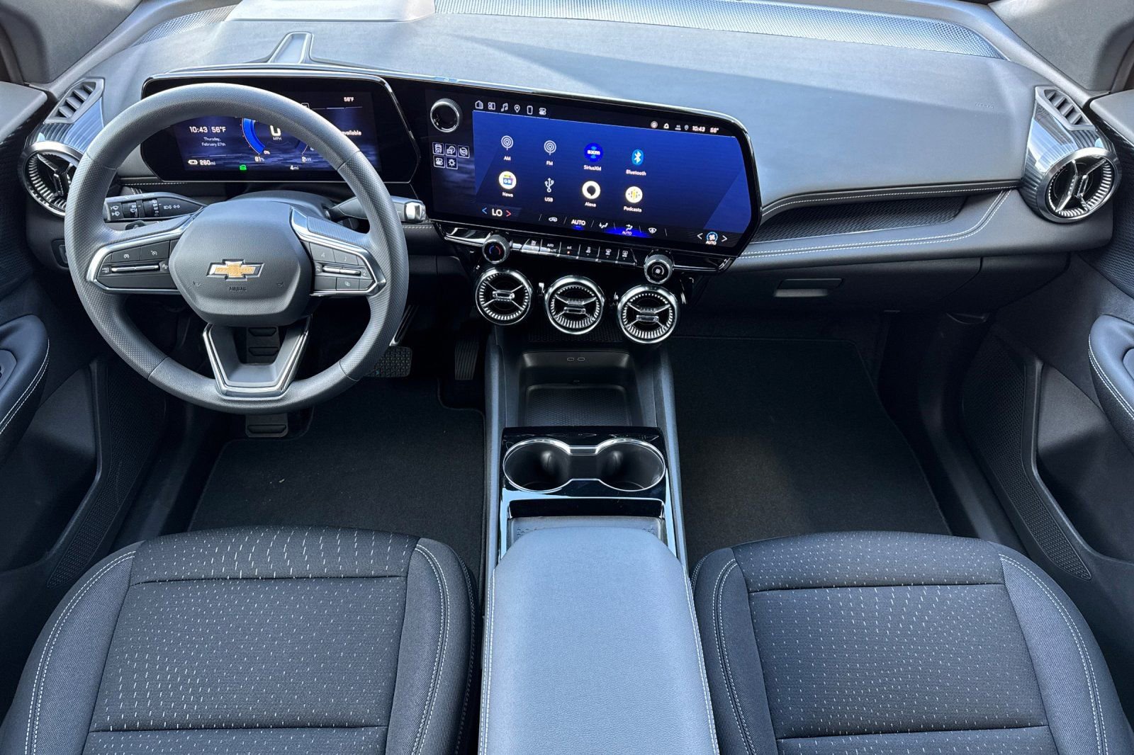 New 2025 Chevrolet Blazer EV LT image 13
