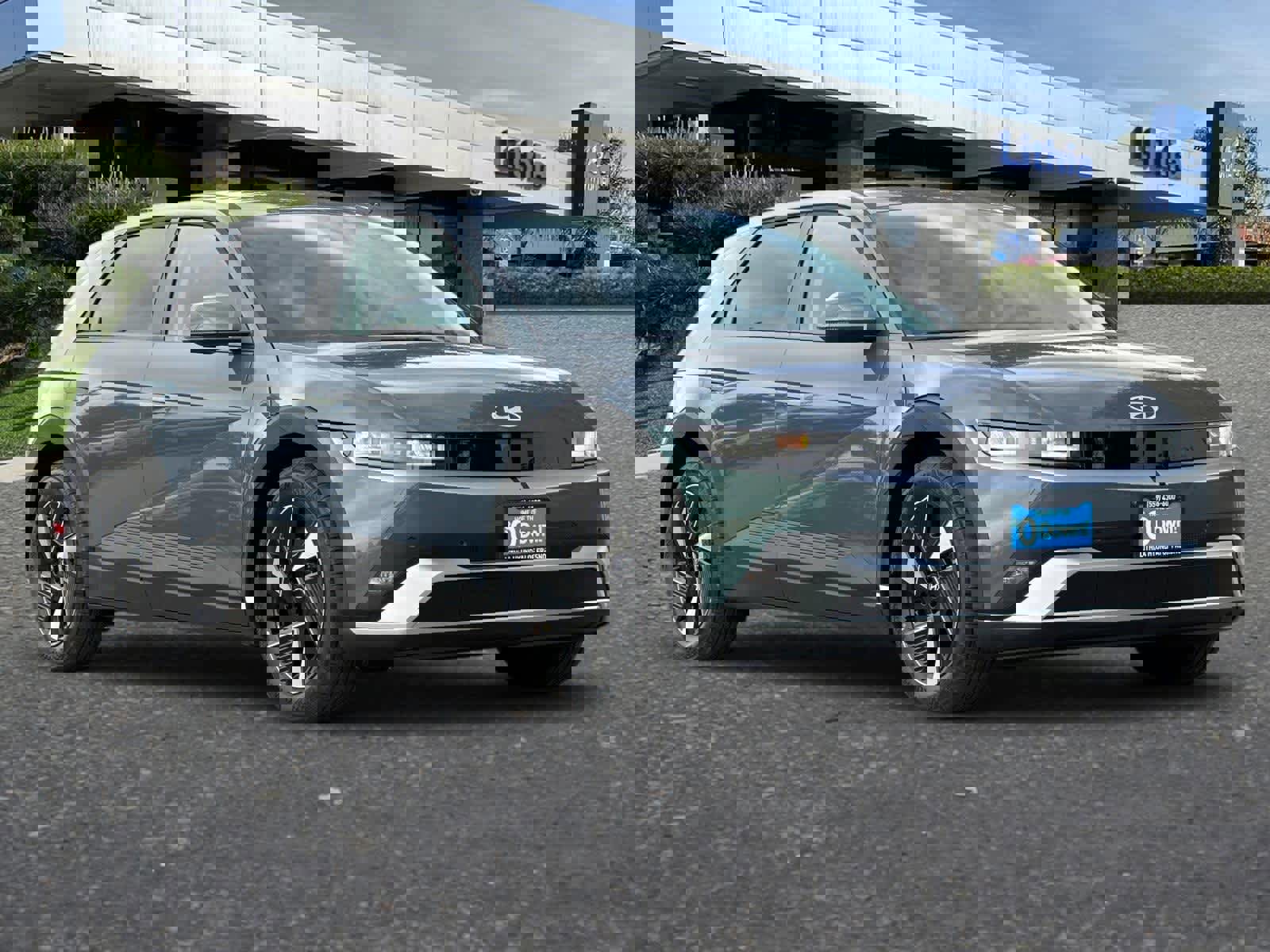 New 2026 Hyundai Ioniq 5 SE image 9