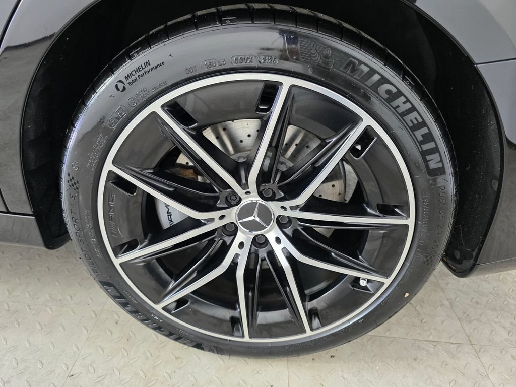Certified 2025 Mercedes-Benz E 53 AMG e 4MATIC Sedan image 17