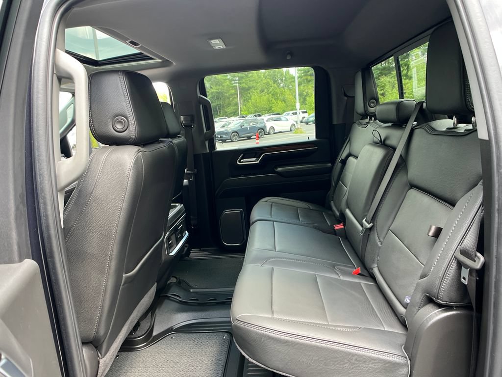 Used 2024 GMC Sierra 2500 Denali w/ Denali Reserve Package AWD/4WD image 22
