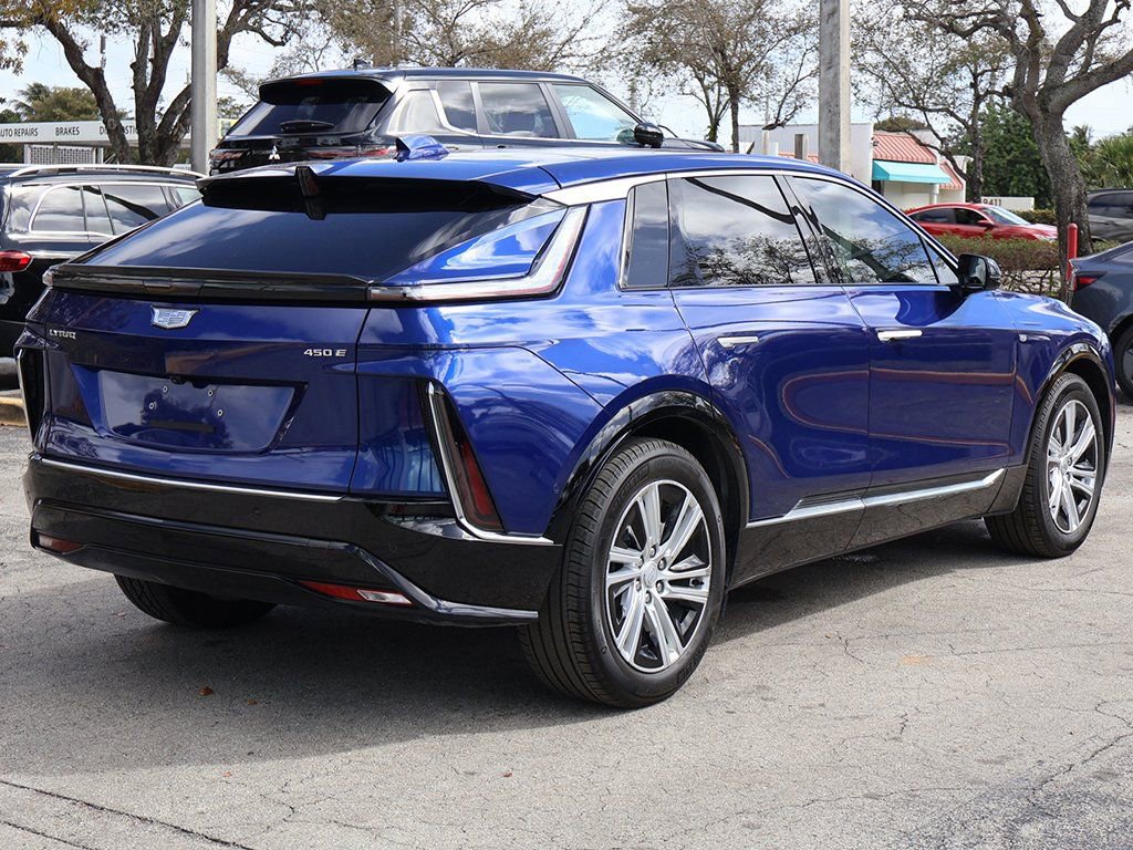 Used 2024 Cadillac Lyriq Tech w/ Driver Assist Package image 11