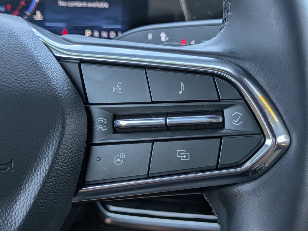 Used 2026 Chevrolet Equinox ACTIV w/ Convenience Package III FWD image 27