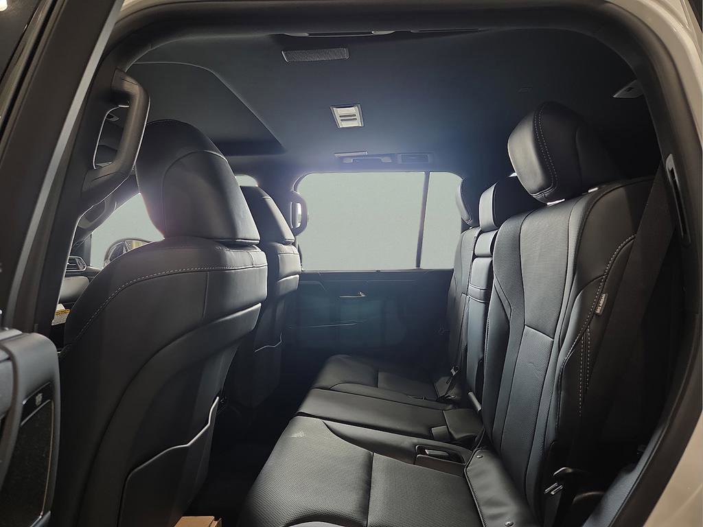 New 2026 Lexus LX 600 4WD w/ Luxury Package image 14