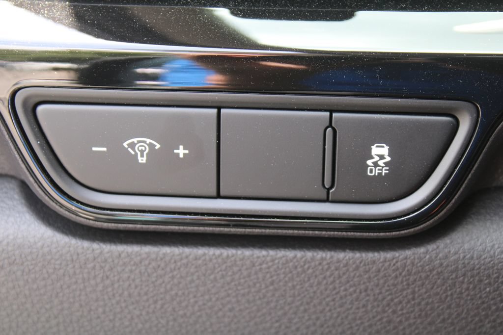 New 2026 Kia Carnival SX Prestige FWD image 32