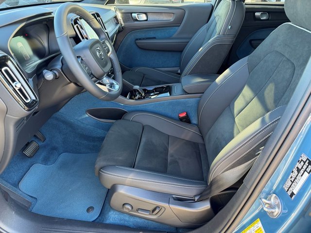 Certified 2023 Volvo C40 P8 Recharge Plus w/ Climate Package image 20