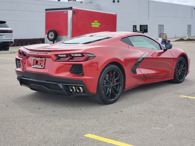 Used 2025 Chevrolet Corvette Stingray Premium Cpe w/ 3LT RWD image 4