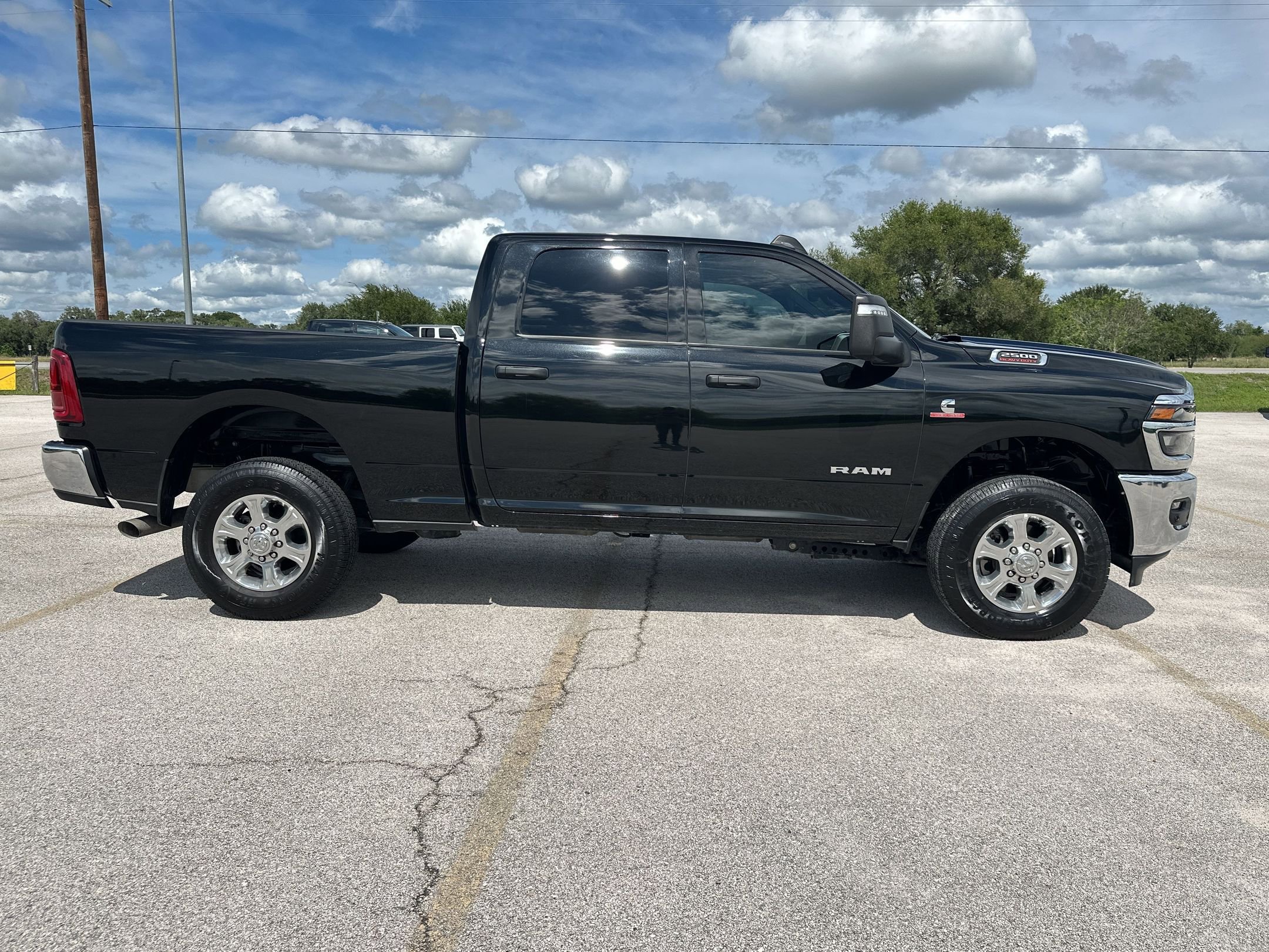 Used 2025 RAM 2500 Lone Star AWD/4WD image 6