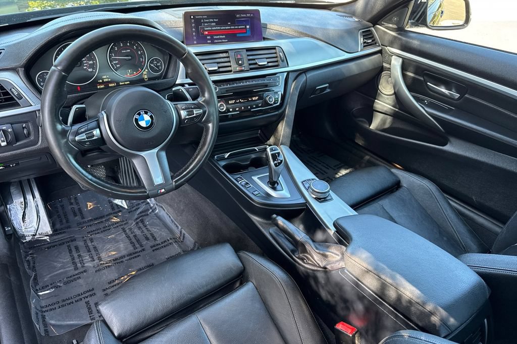 Used 2020 BMW 430i Coupe w/ M Sport Package RWD image 13